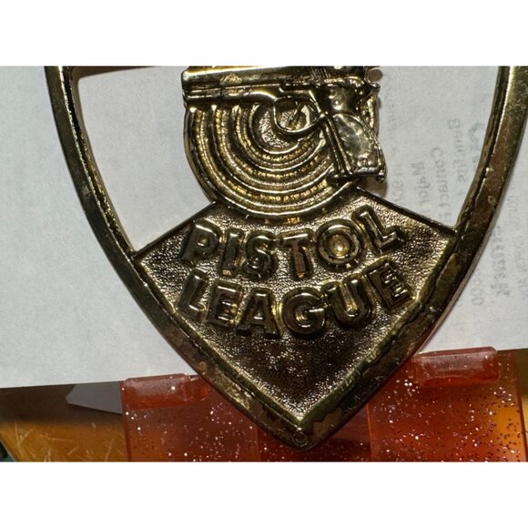 Badge / Trophy Twin County Bristol Plymouth Pistol League Metal Gold in color - Picture 4 of 9